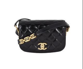BNIB Chanel 22s heart necklace bag mini heart bag purse in black