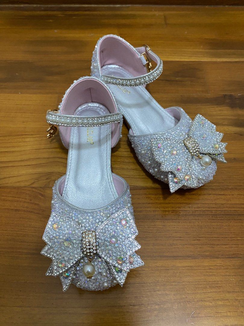 Girls princess heels top