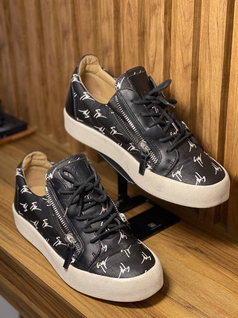 Giuseppe Zanotti Ladies Blabber Low Top Sneakers, Brand Size 37 ( US Size 7  ) RW10014/003 - Shoes - Jomashop