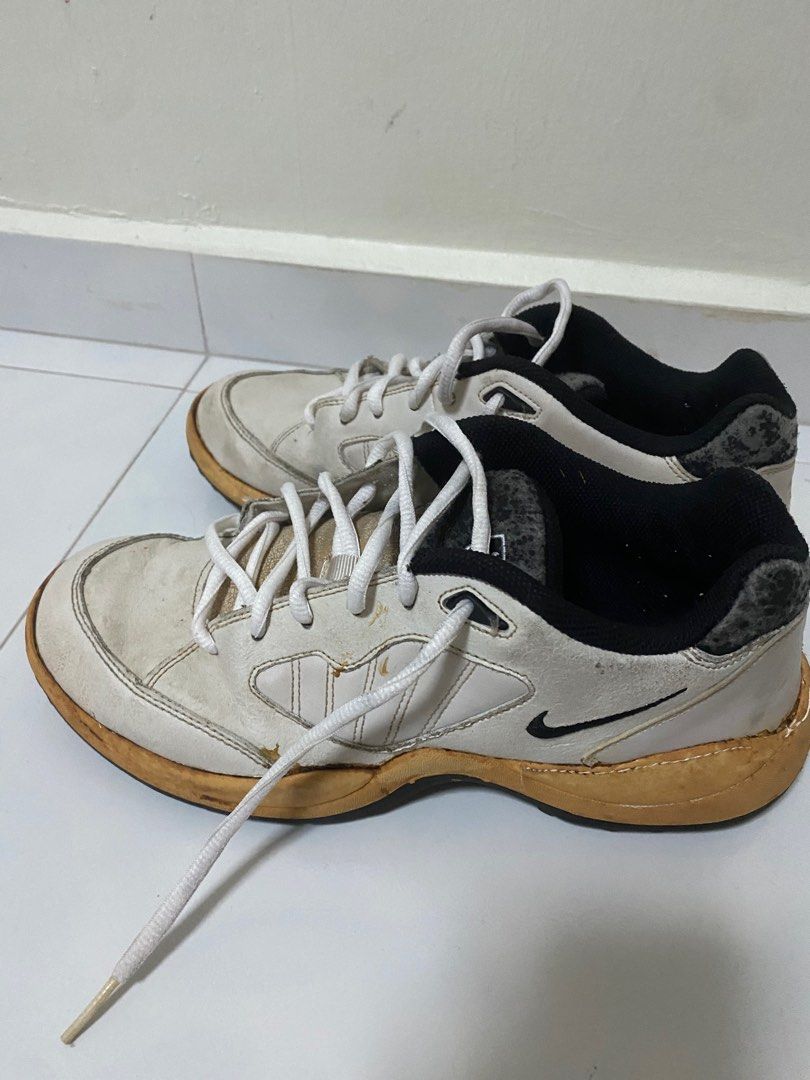 Indoor hotsell golf shoes