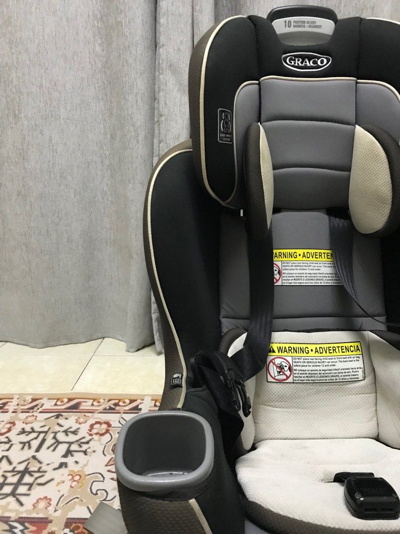 Graco Baby Car Seat Babies Kids Going Out Car Seats on Carousell