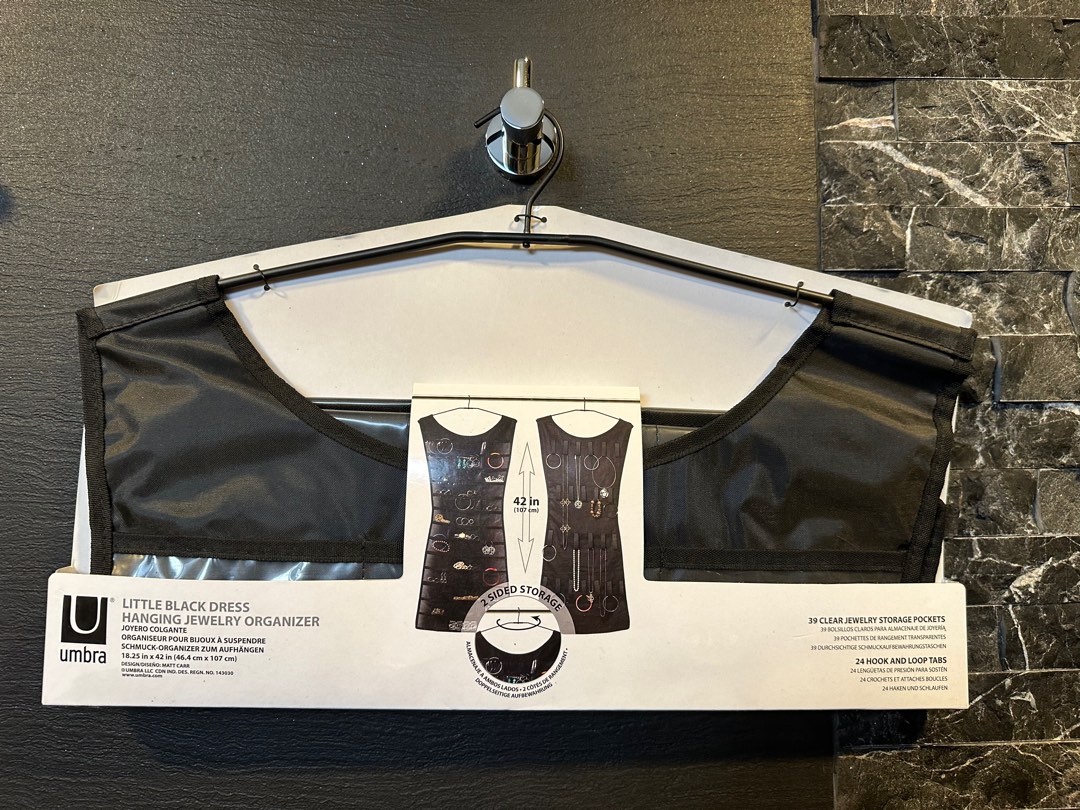 Umbra little black sales dress hanging jewelry organizer