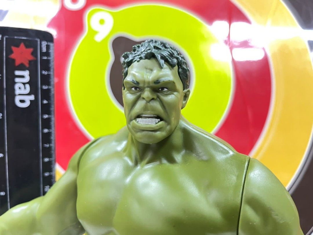Hasbro Electronic Hulk, Hobbies & Toys, Toys & Games on Carousell