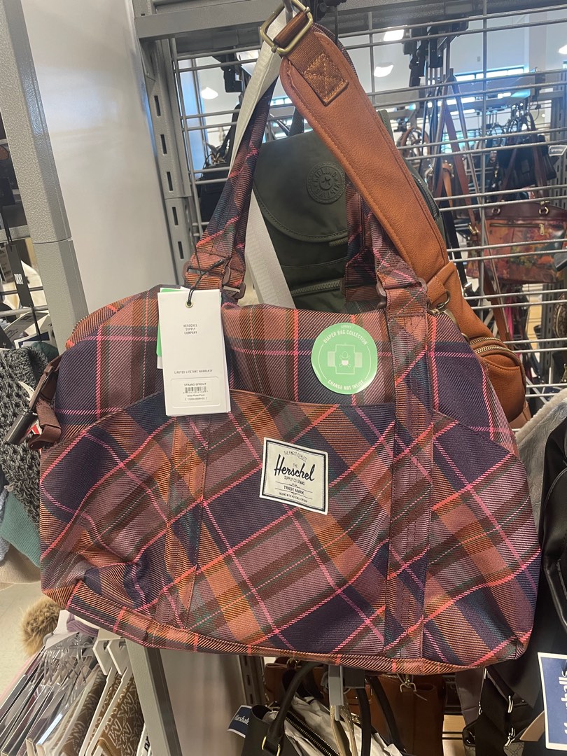 Herschel Duffle/Gym/Weekend Bag, Luxury, Bags & Wallets on Carousell