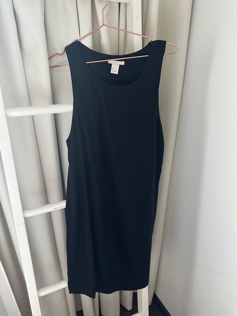 H&m black 2025 shift dress