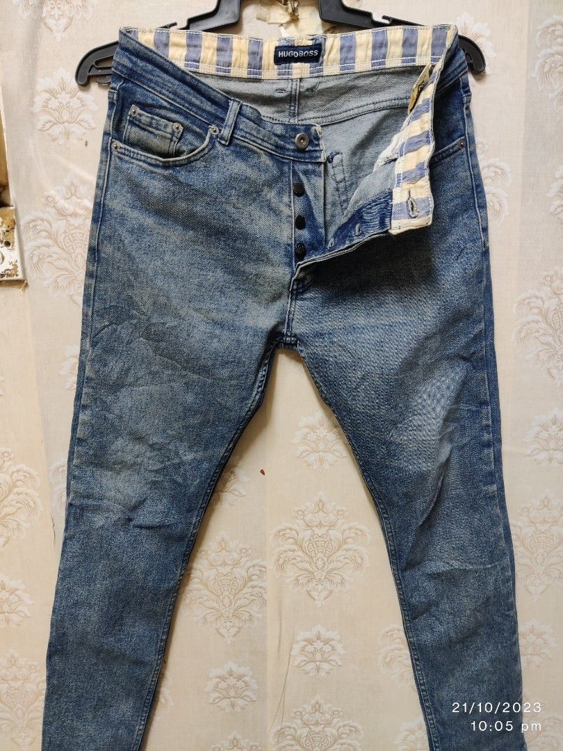 HUGO BOSS JEANS SKINNY FIT Men s Fashion Bottoms Jeans on Carousell