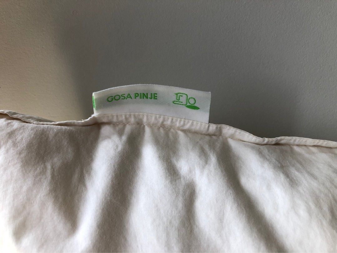 IKEA GOSA PINJE Pillows