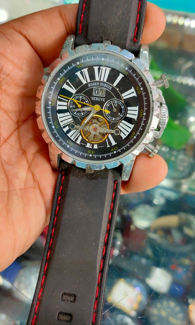 Jam tangan roger dubuis automatic siap pakai normal semua