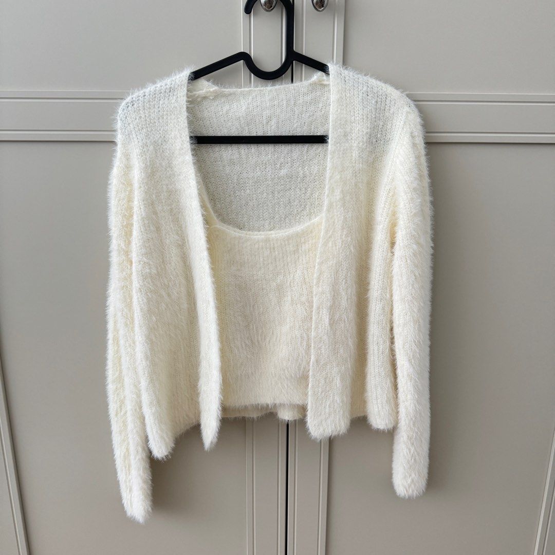 White cardigan top jacket