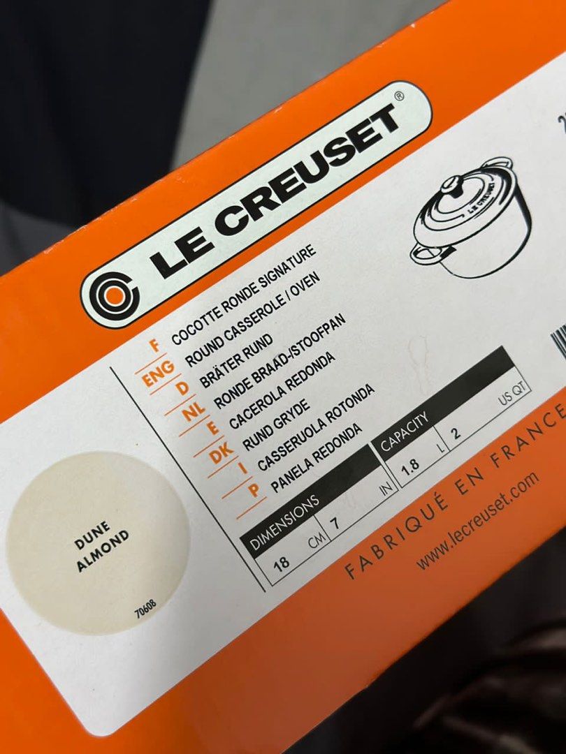 Le Creuset Dune Almond Cooking Pot, Furniture & Home Living