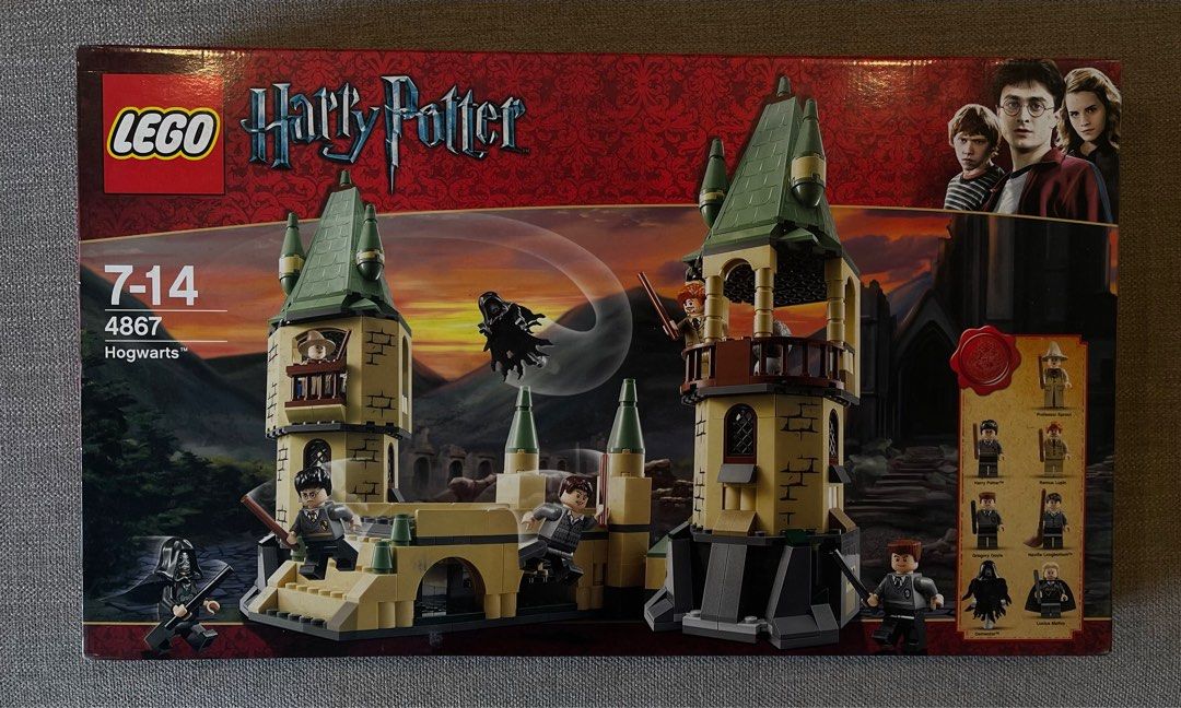 LEGO Harry Potter Hogwarts 4867 (Discontinued by manufacturer)