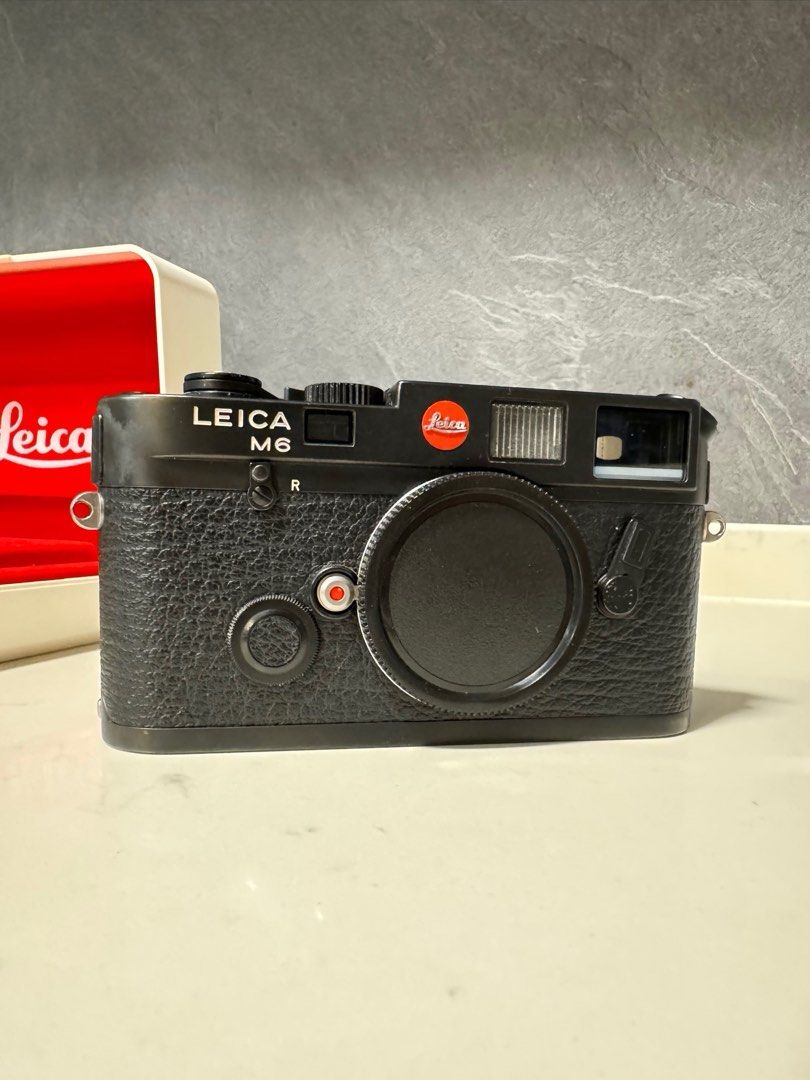Leica M6 classic 0.72 black full box, Photography, Cameras on