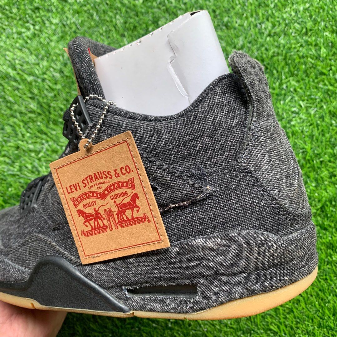Levi outlet jordan 11