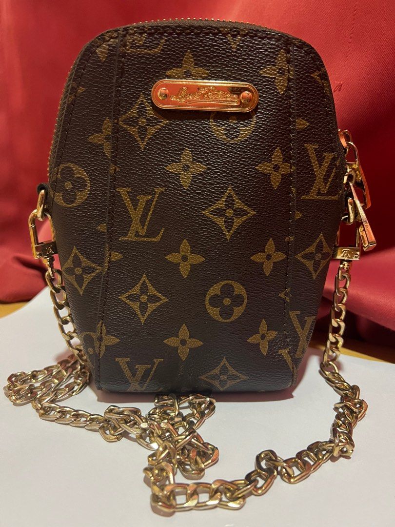 LV Handphone bag