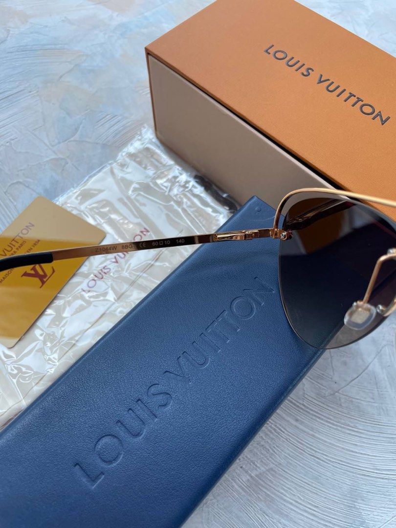 Louis Vuitton Grease Sunglasses Dark Gun Monogram Metal. Size W