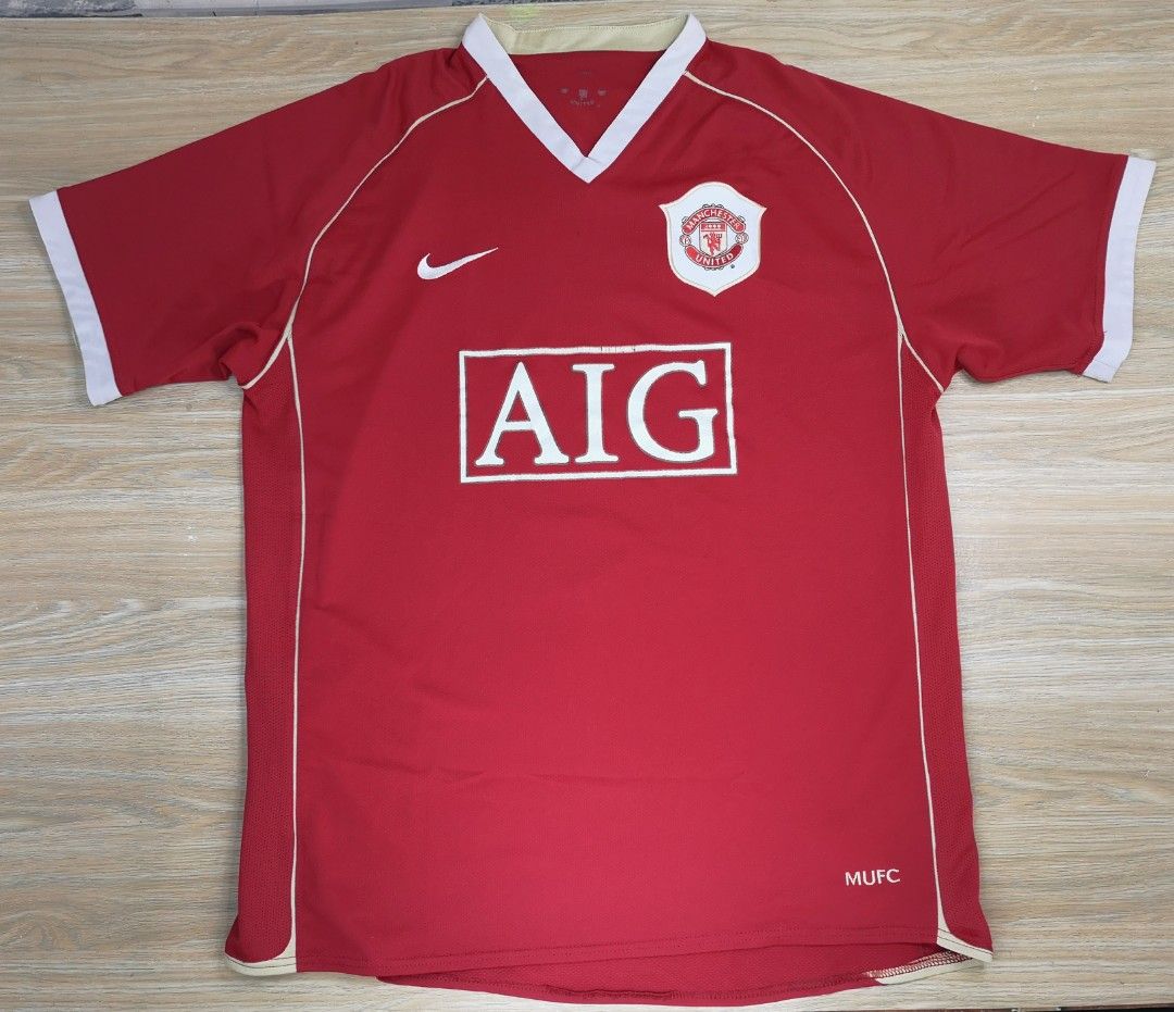Manchester united clearance jersey 2006