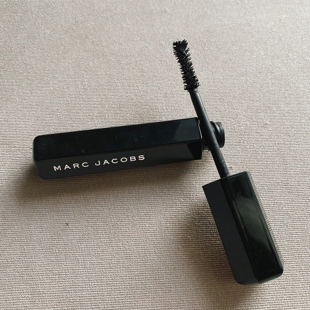 MARC JACOBS Velvet Noir mascara, Beauty & Personal Care, Face, Makeup