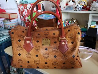 (Category: ) located in . Submitted by susanlychan (Listing ID 1264468319, Image 1). Description: .