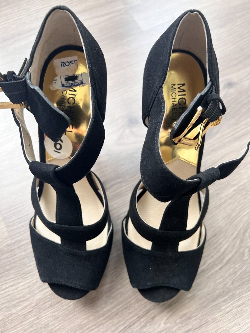 Michael kors discount black suede heels