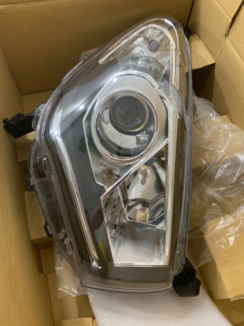 MYVI ICON 1.5 HEADLAMP SET (TYC THAILAND), Auto Accessories on Carousell