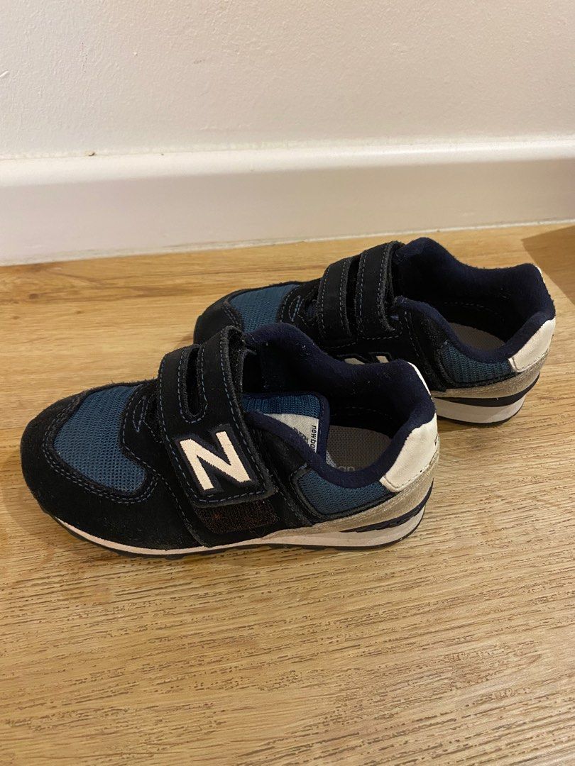 Childrens wide shoes online