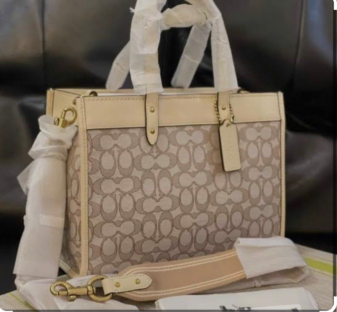 New Coach Field Tote Signature Jacquard Handbag Stone Ivory/Tas Tote