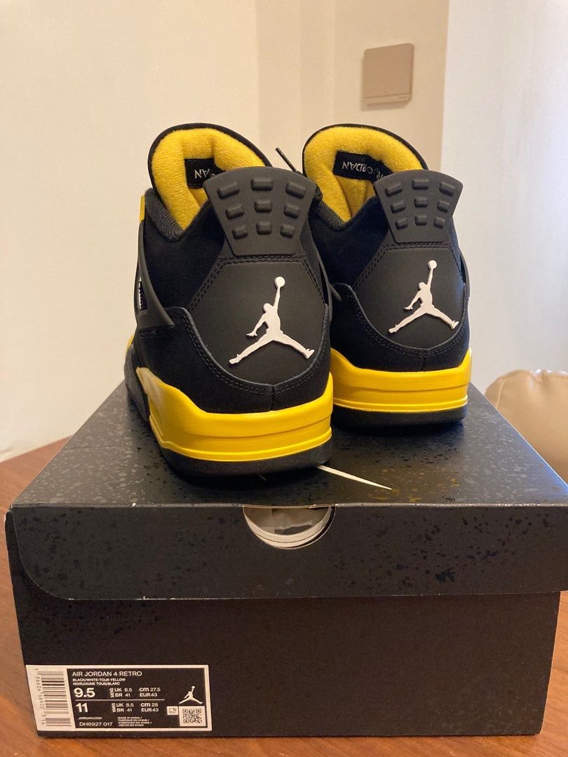 Nike Air Jordan 4 Retro Thunder, 男裝, 鞋, 波鞋- Carousell