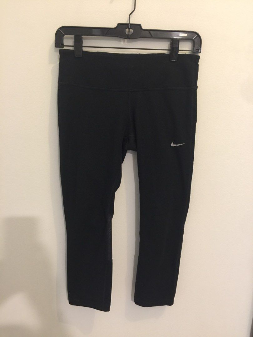 Nike capri leggings, Women's Fashion, Activewear on Carousell