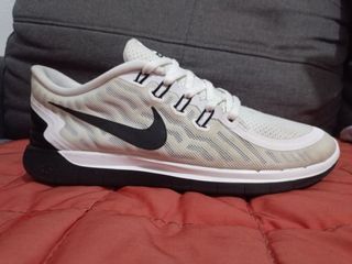 Nike Free Running Shoes Size 9 Womens / 8 Mens