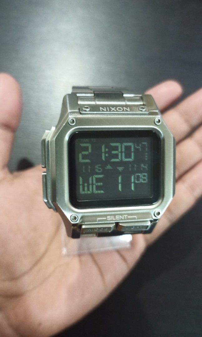 Nixon the regulus hotsell ss