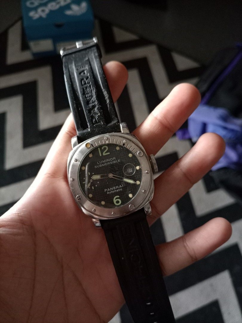 Panerai Men s Fashion Watches Accessories Watches on Carousell