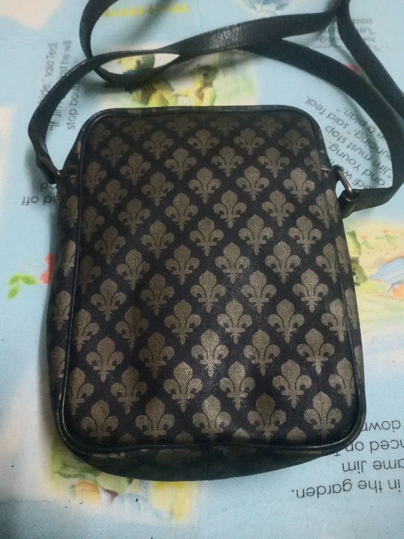 Patrick cox sling bag price outlet
