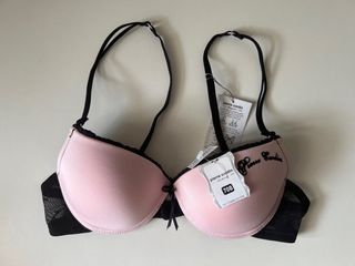 Pierre Cardin seamless push up bra size B75, Women's Fashion, New  Undergarments & Loungewear on Carousell