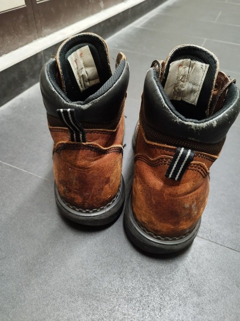 Red wing on sale walking boots
