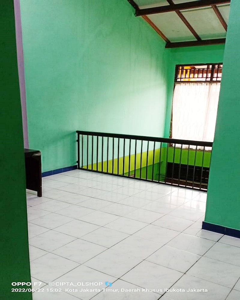 rumah_dijual_di_cililitan_jaka_1699414071_fdff834f_progressive
