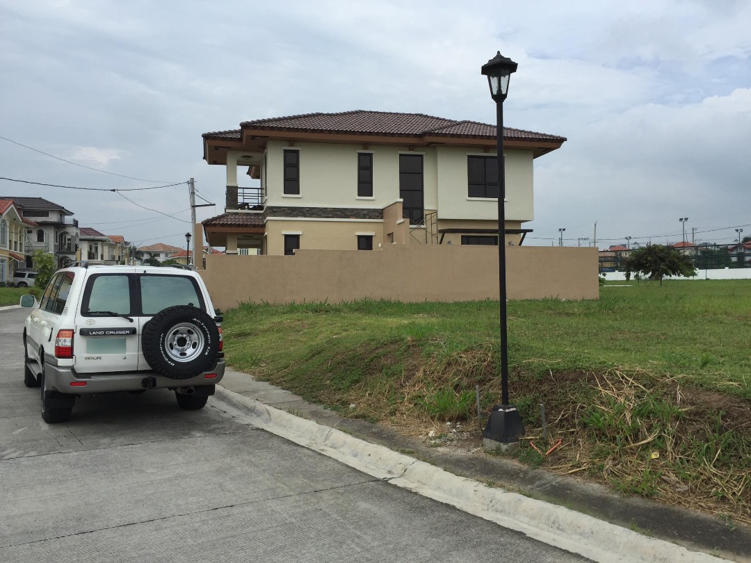RUSH SALE! 190 SQM Residential Lot in South Forbes Villas Cavite