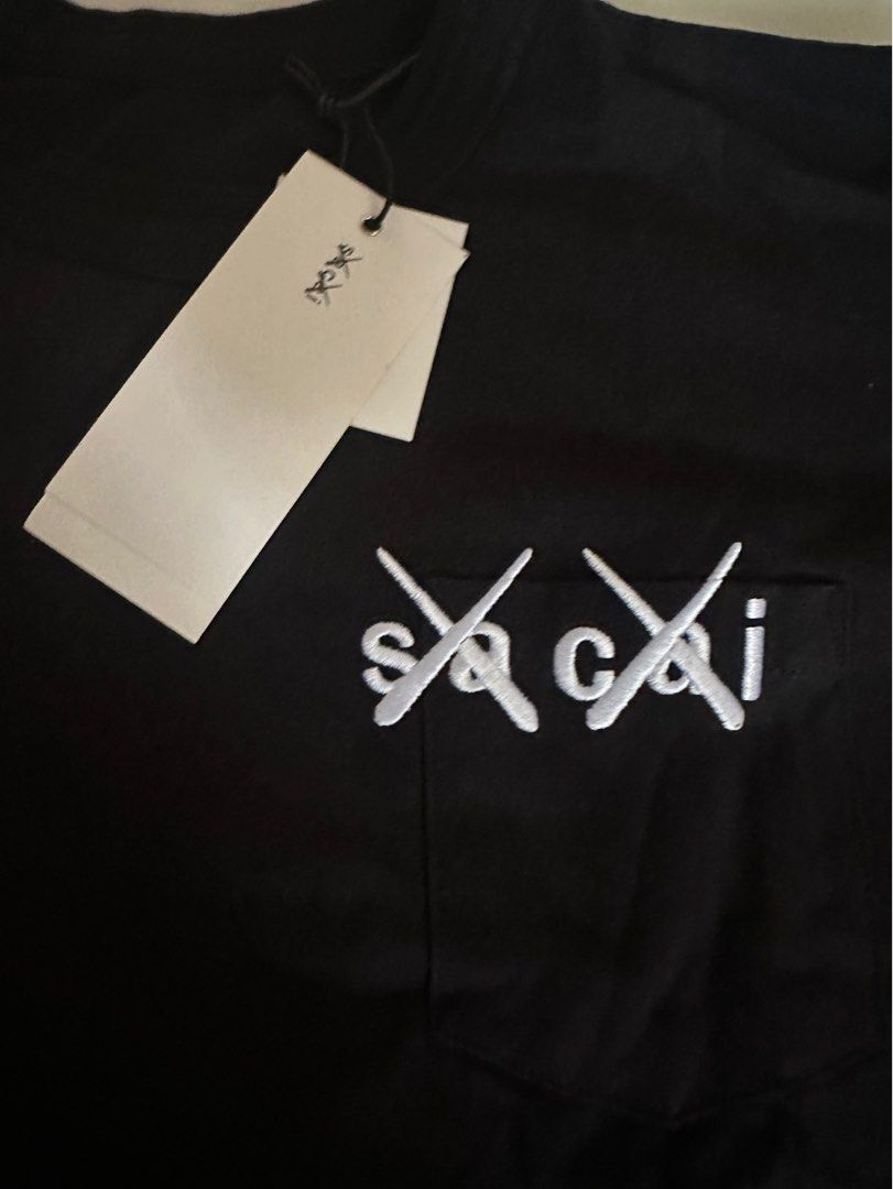 sacai x KAWS / Flock Print Long Sleeve T-Shirt , 男裝, 上身及套裝