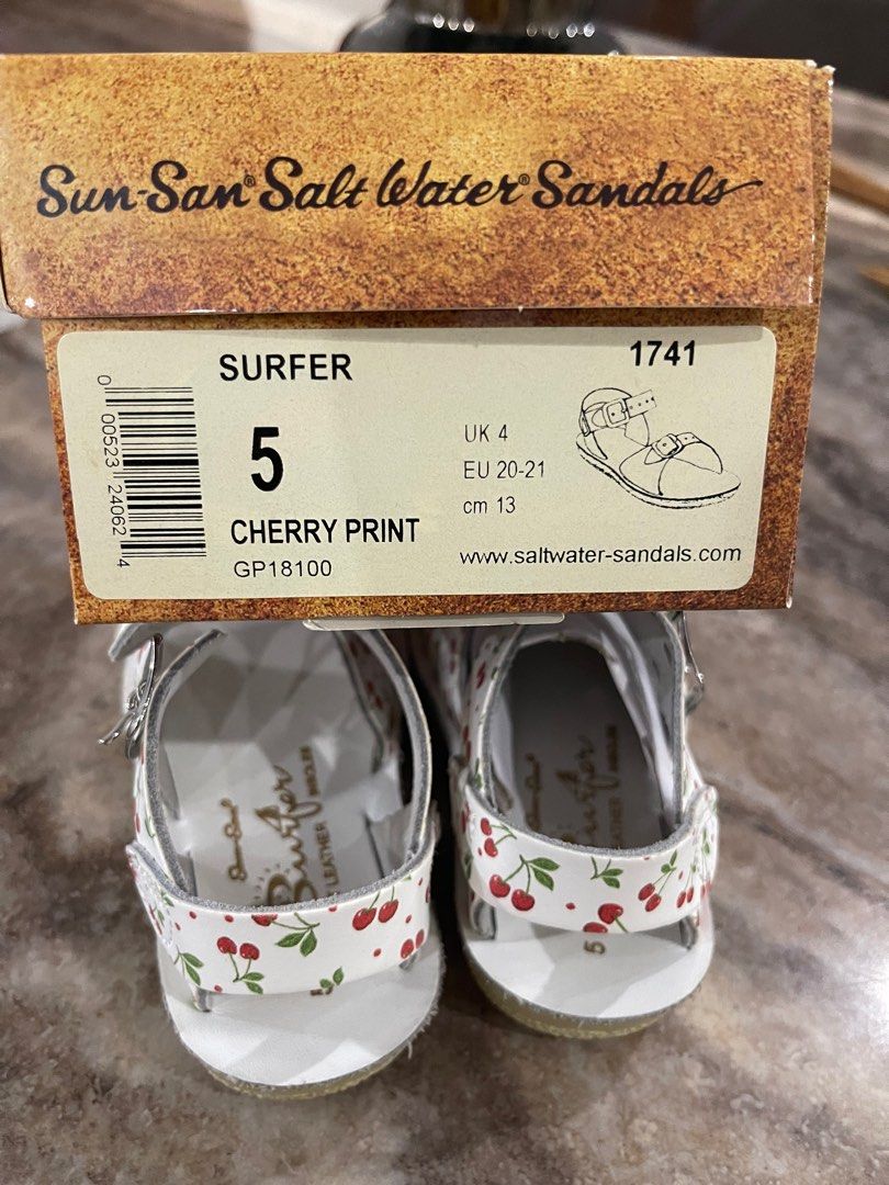 Cherry online saltwater sandals