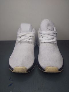Sepatu adidas nmd r2