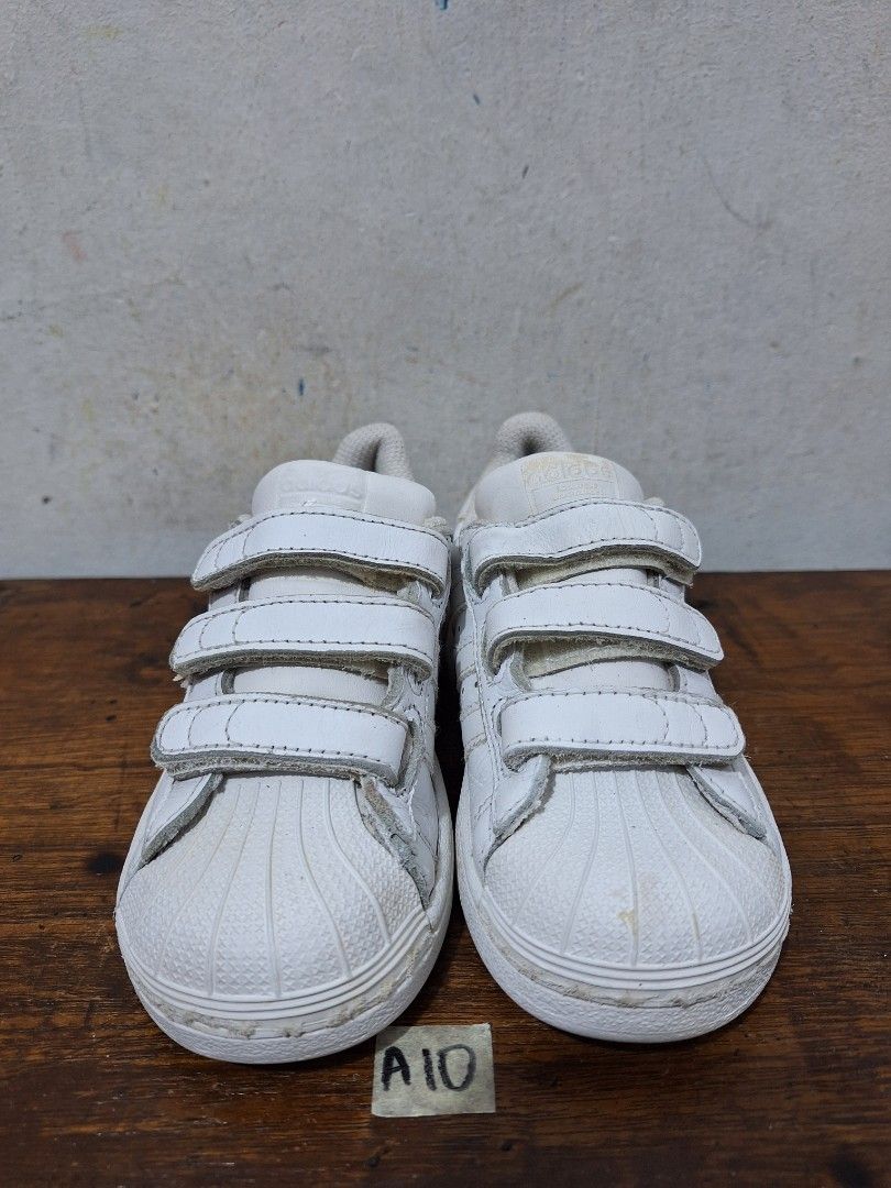 Superstar fille 29 store