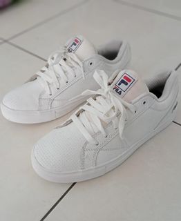 (Kategori: ) berada di . Dikirim oleh hanidee (ID iklan 1264539602, Gambar 1). Deskripsi: .
