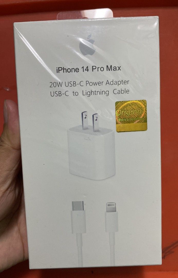 Set original iPhone charger 14 pro max (Category: Cables & Adaptors) located in Manila. Submitted by pricious (Listing ID 1264614706, Image 1). Description: ORIGINAL iPhone charger 20W set Type c to lightning Type c to type c Usb to lightning Adapter Mod Gcash Bank transfer (BPI) Manila.