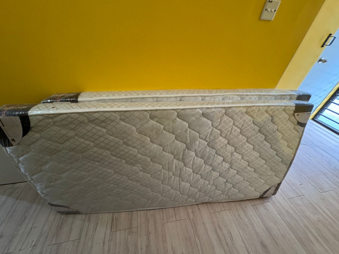 Single mattress, Furniture & Home Living, Bedding & Towels on Carousell