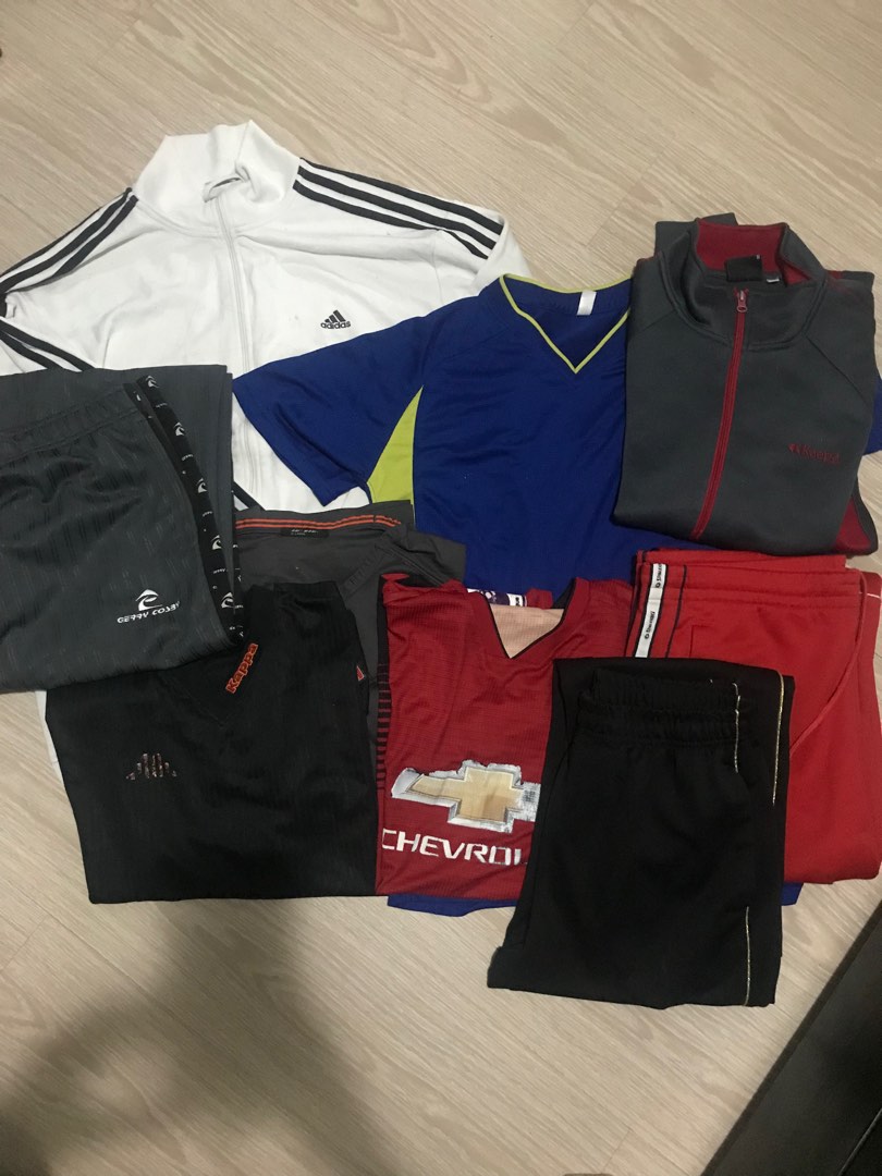 Sports wear 9pics Tops and bottoms Size XL adidas, Uniqlo ..etc, Men's