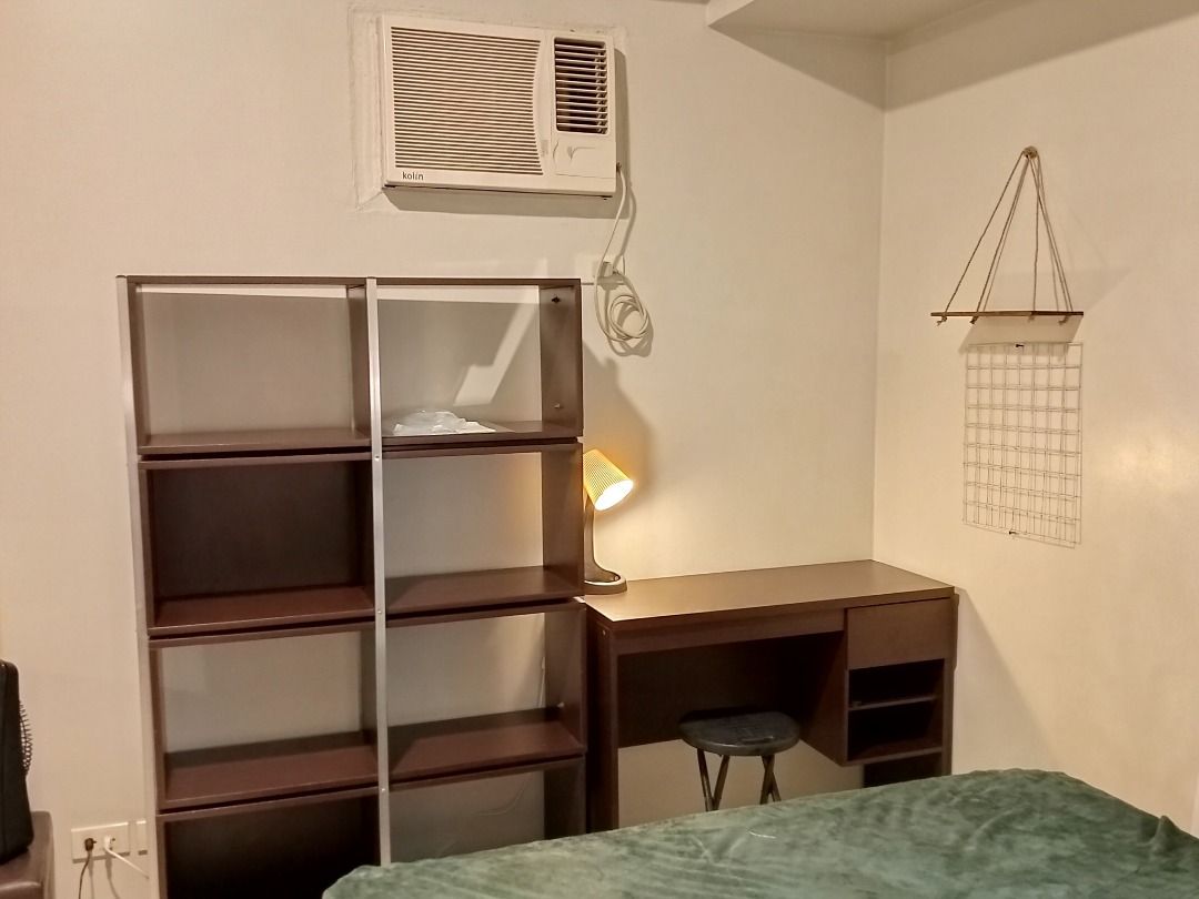 Studio Unit FOR LEASE at The Columns Legazpi Village Makati For Rent