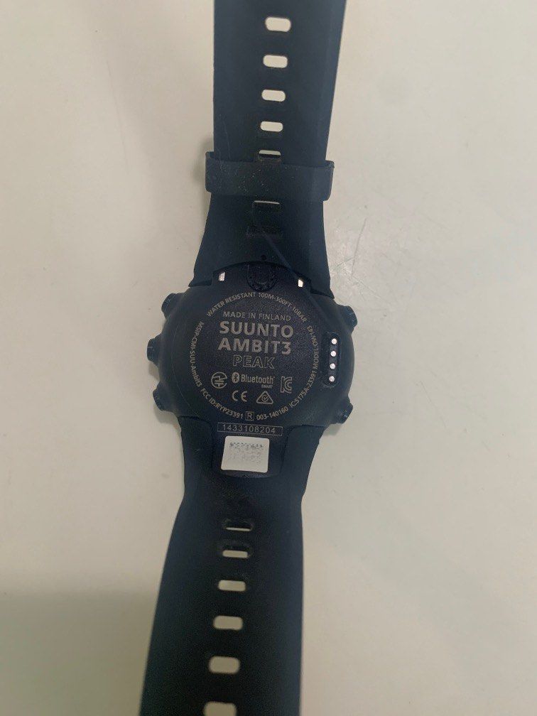 Ambit3 peak strap outlet
