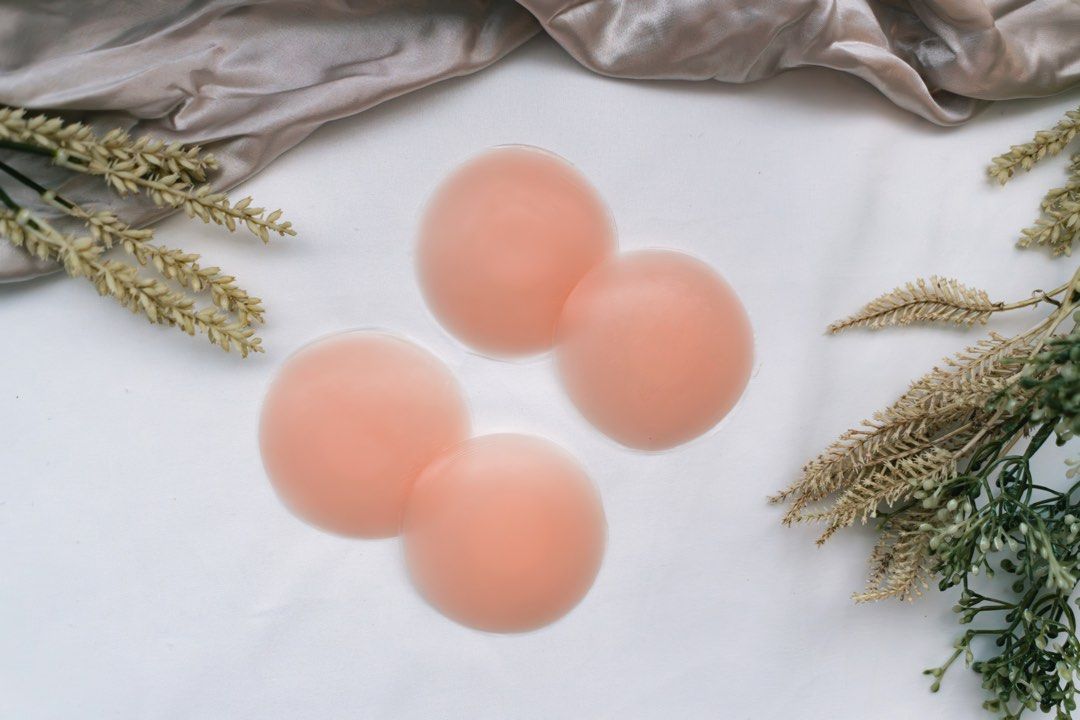 Thesweatyboo Nipple Tapes Sticker / Stick On Bra, Women's Fashion, New