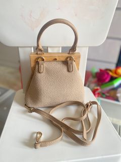 (Kategori: ) berada di . Dikirim oleh munz23 (ID iklan 1264447988, Gambar 1). Deskripsi: .