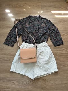 Trendy printed blouse