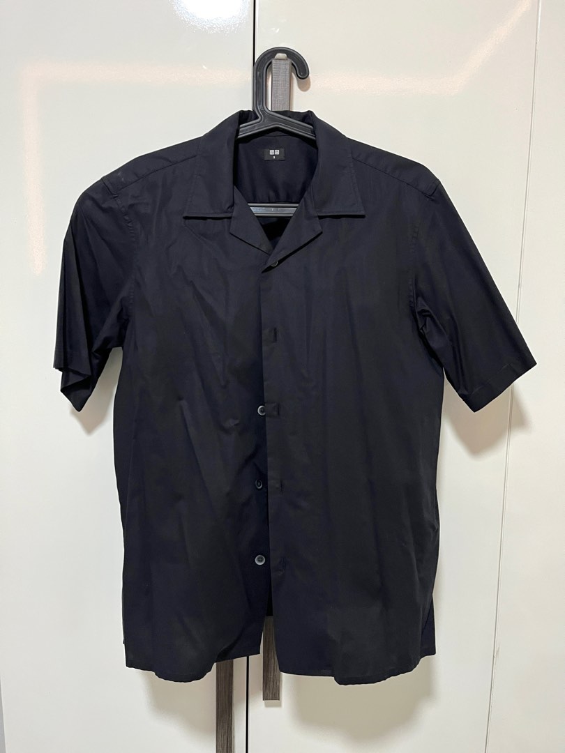 Uniqlo black hotsell button down
